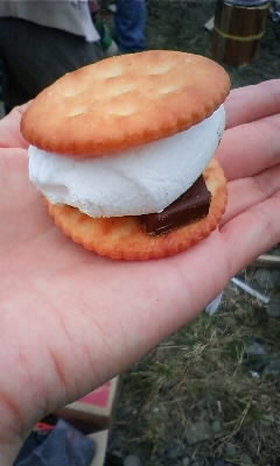 BBQで焼きマシュマロ☆